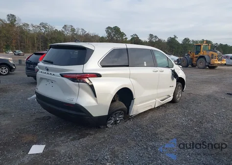 2022 Toyota Sienna z USA, uszkodzony, nr VIN 5T0RYKEC8NS132922